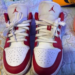 red&white jordan 1 lows